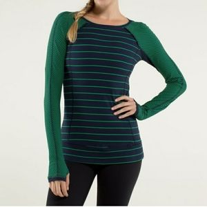 Lululemon Full Tilt Long Sleeve Pullover